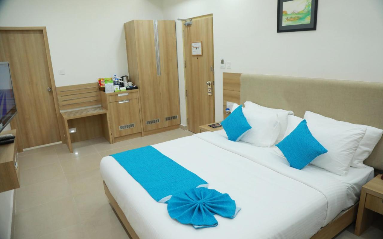 Hotel Anjali Park 戈德亚姆 外观 照片