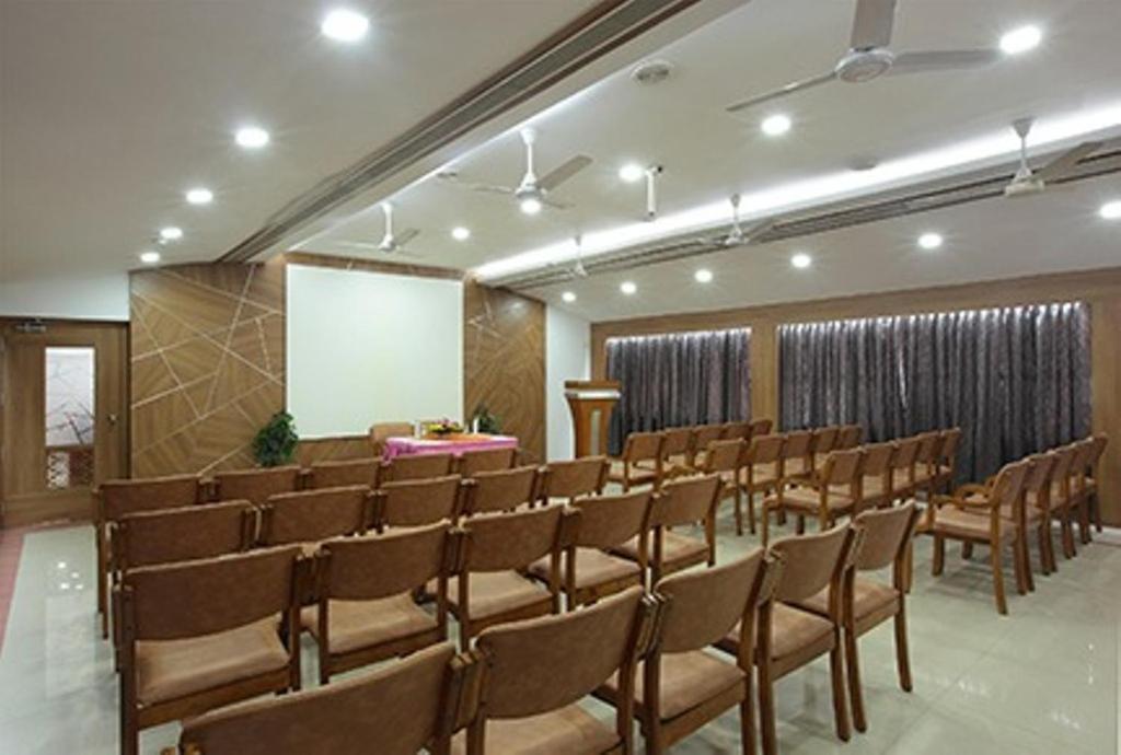 Hotel Anjali Park 戈德亚姆 外观 照片
