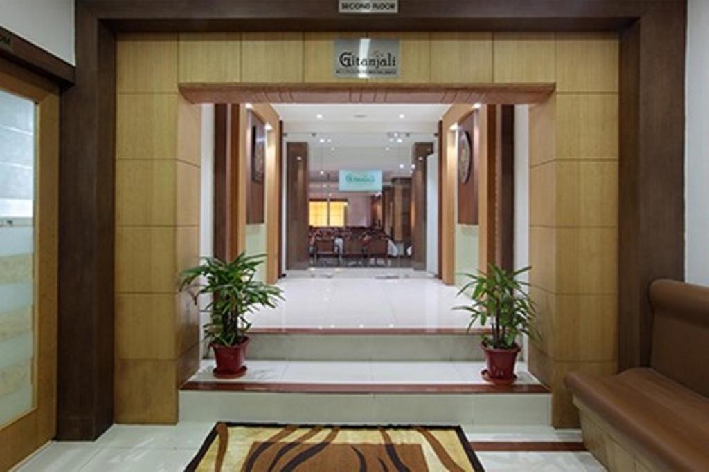 Hotel Anjali Park 戈德亚姆 外观 照片